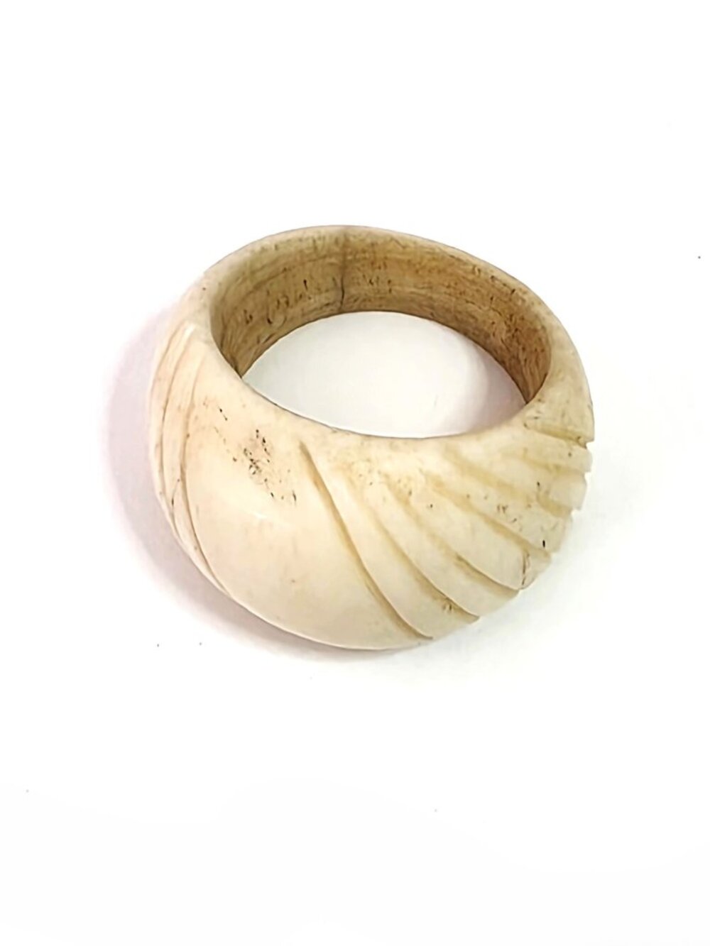 Art Deco carved dome ivory-bone ring